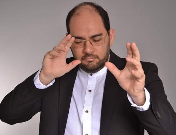 Evandro Rodriguese - Maestro Plural